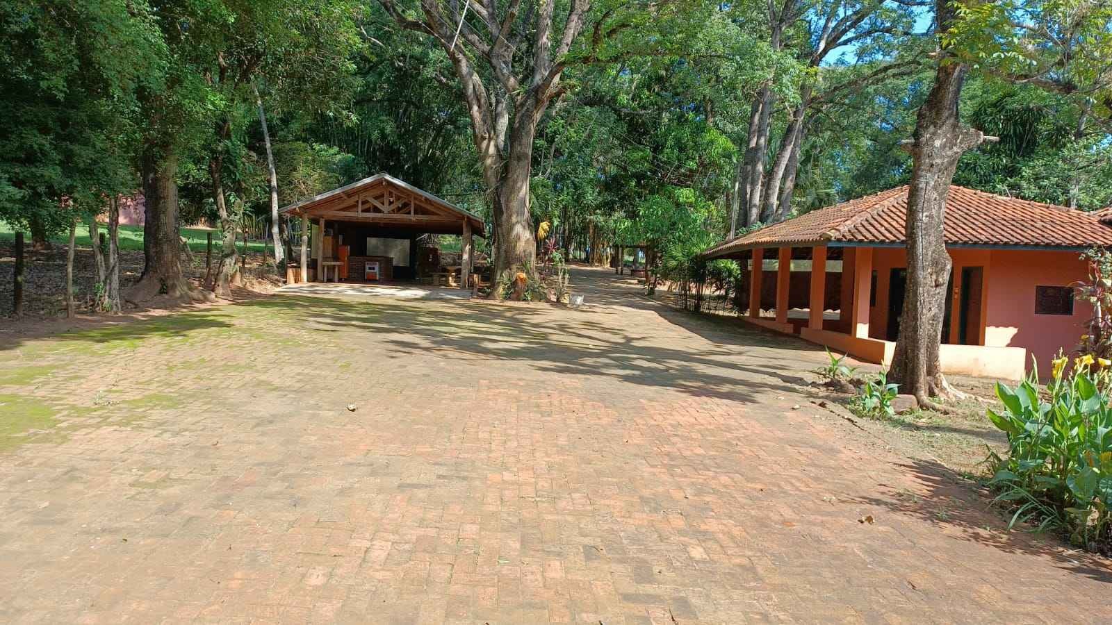 Sítio de 1,5 alqueire estruturado para haras, na região de Jaú em Barra Bonita/SP