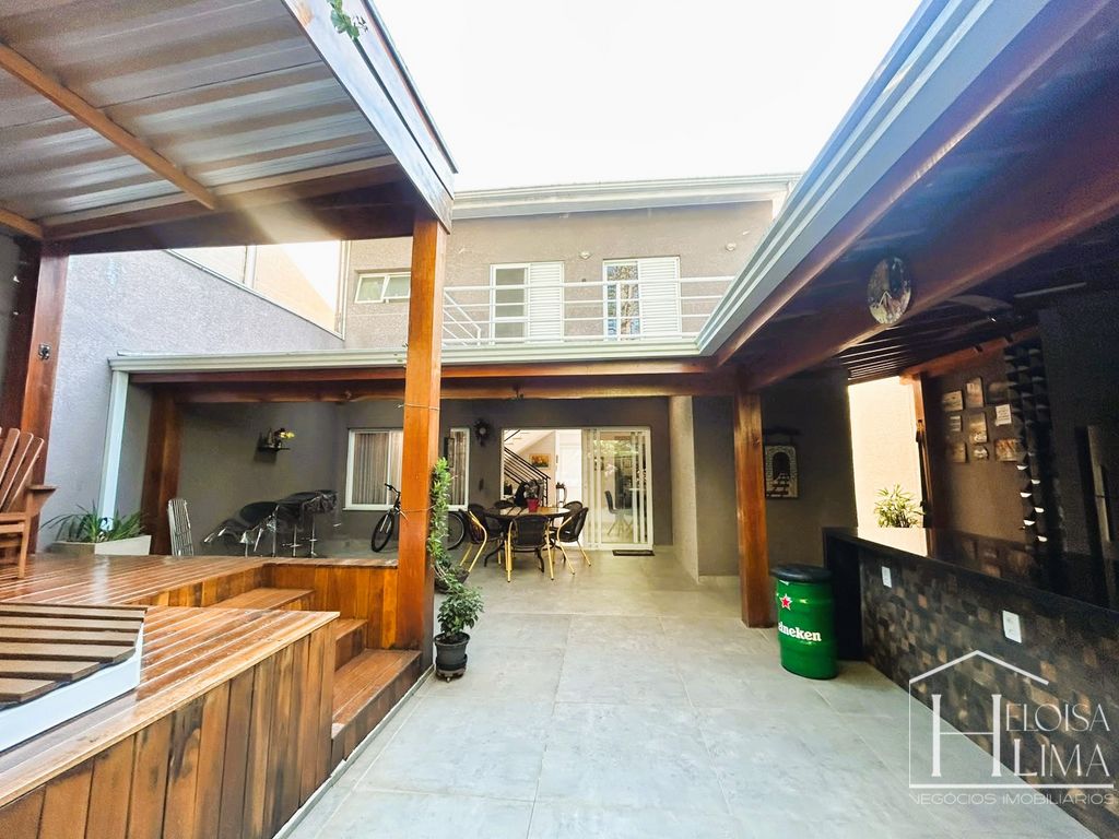 Casa com 3 suítes e spa no Condomínio Vista Verde à Vinhedo/SP